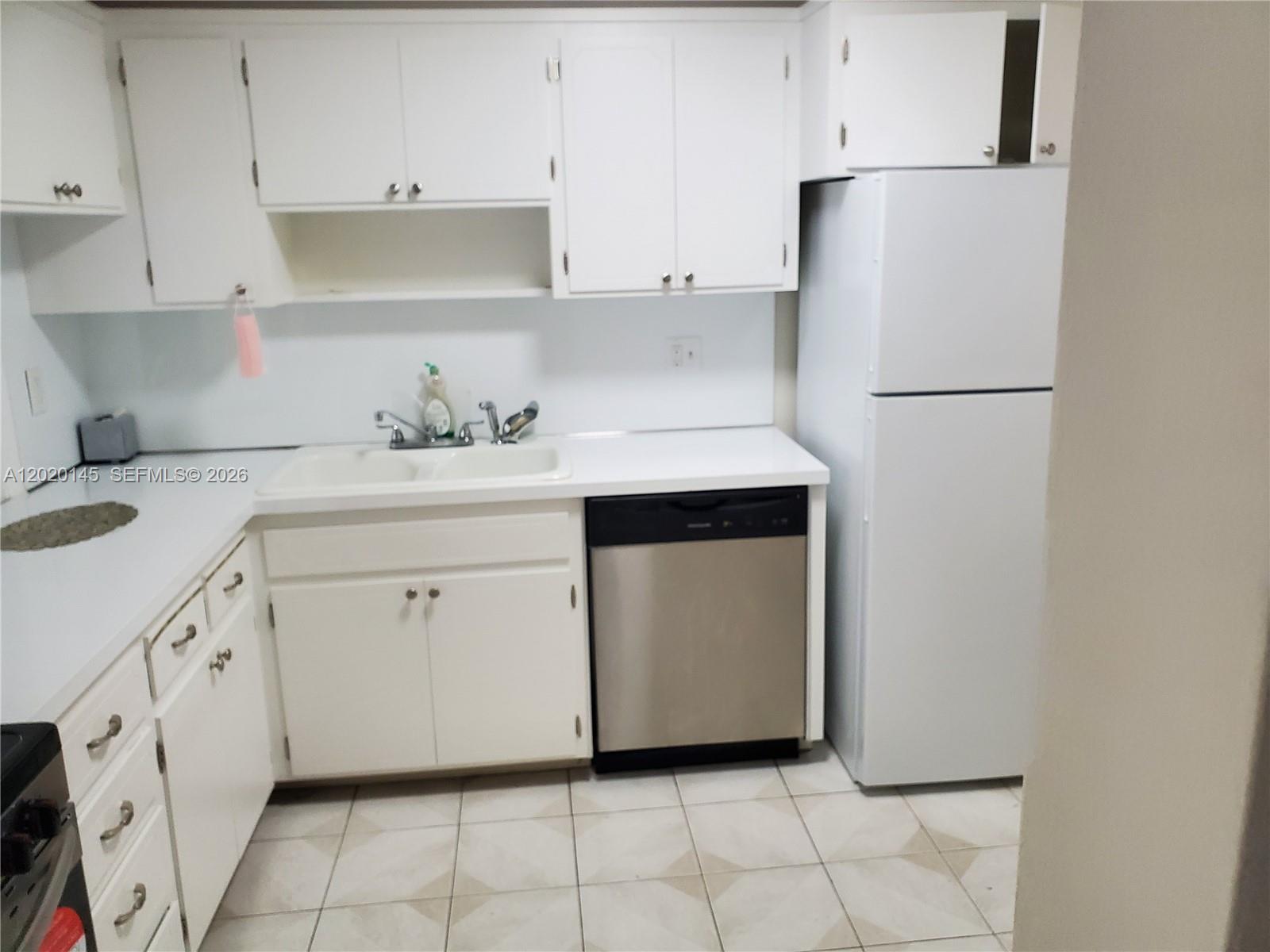 Property photo # 9