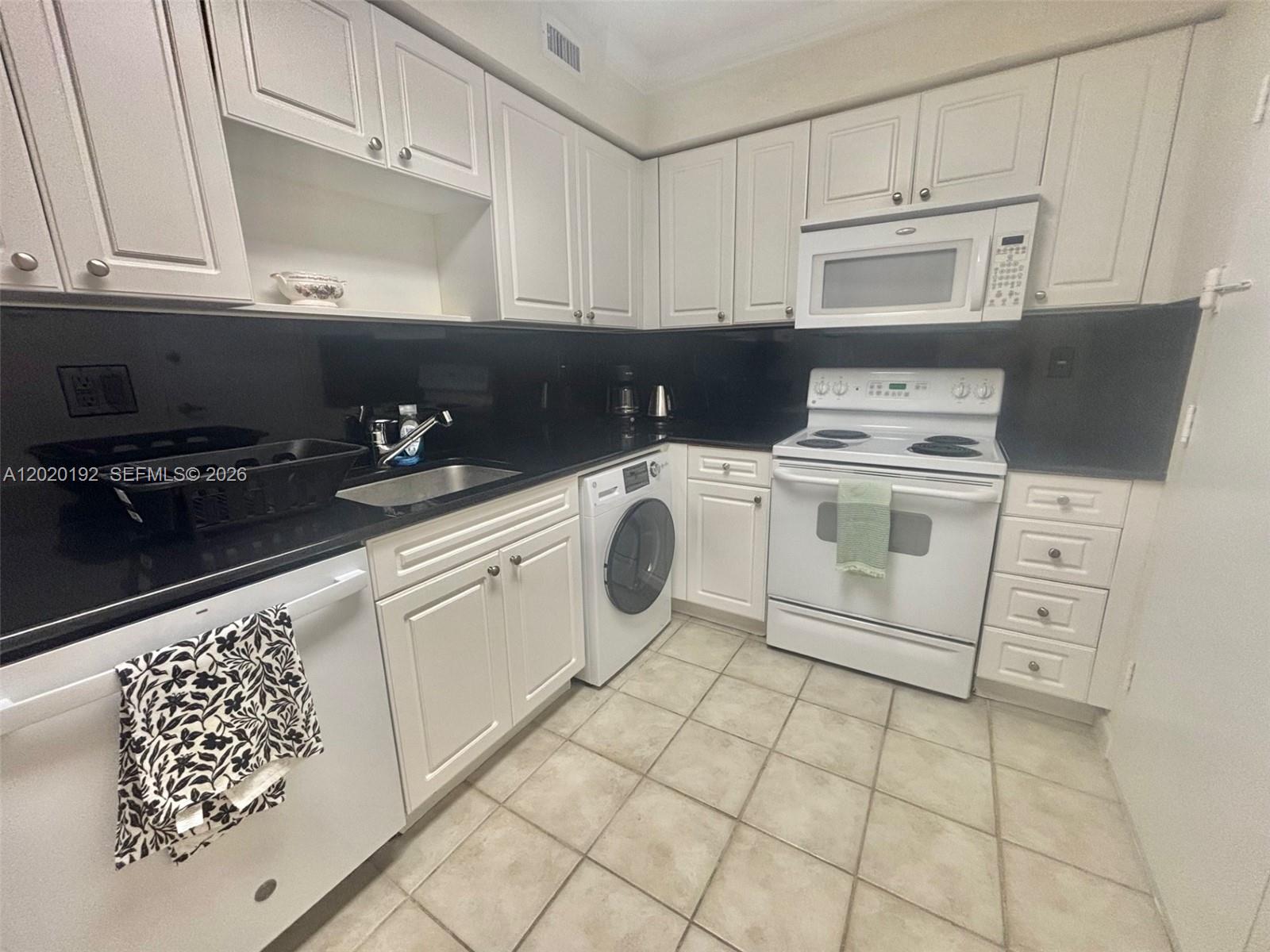 Property photo # 6