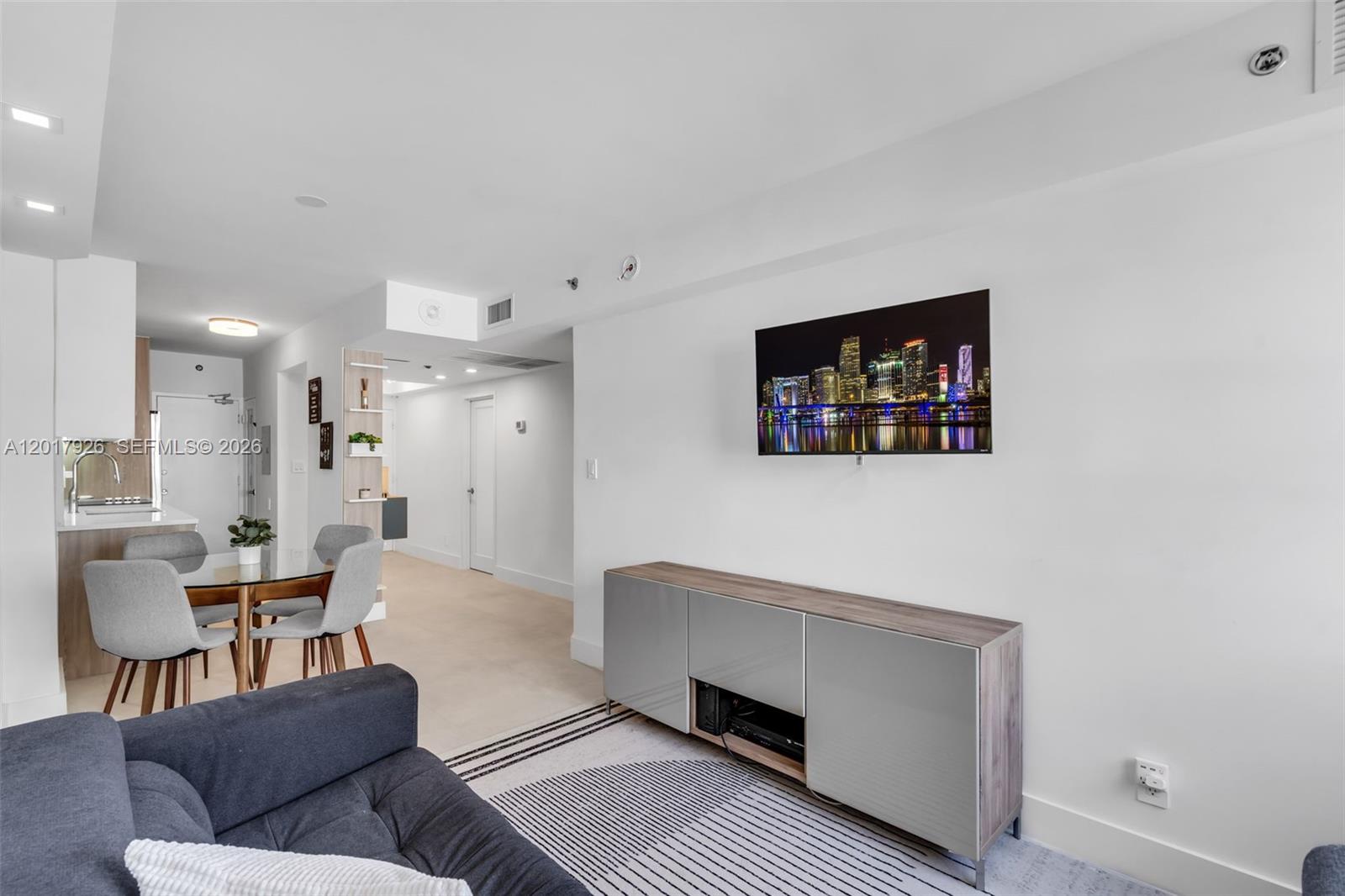 Property photo # 7