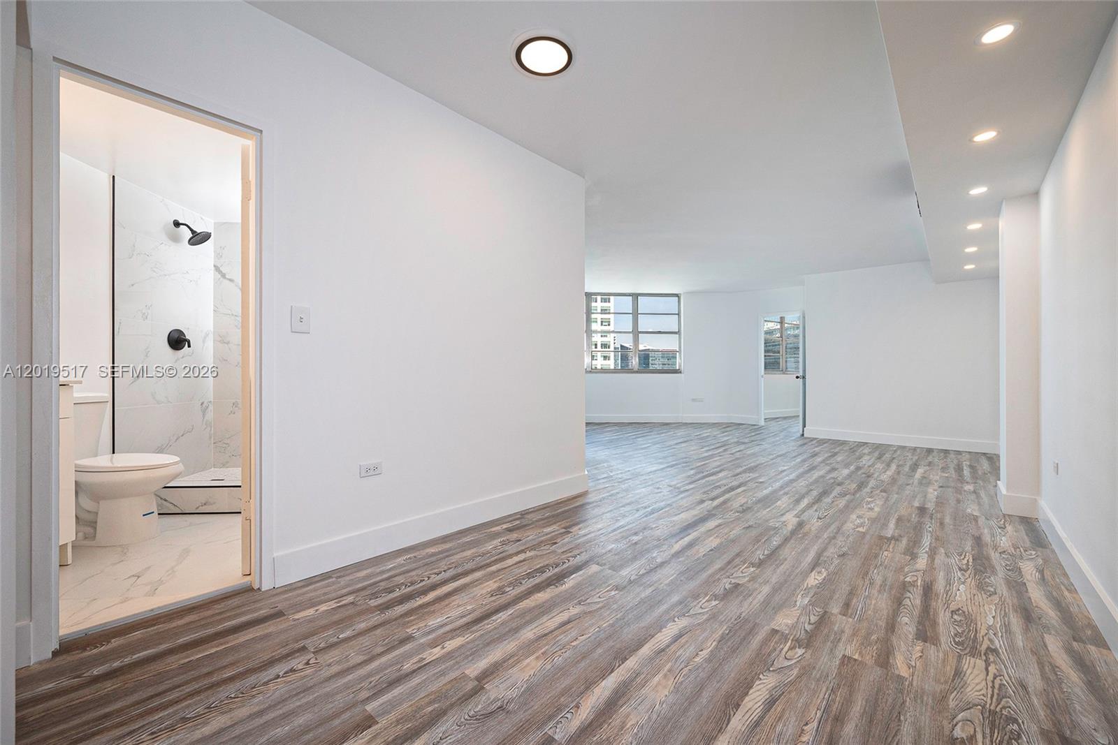 Four Ambassadors Condo Ph