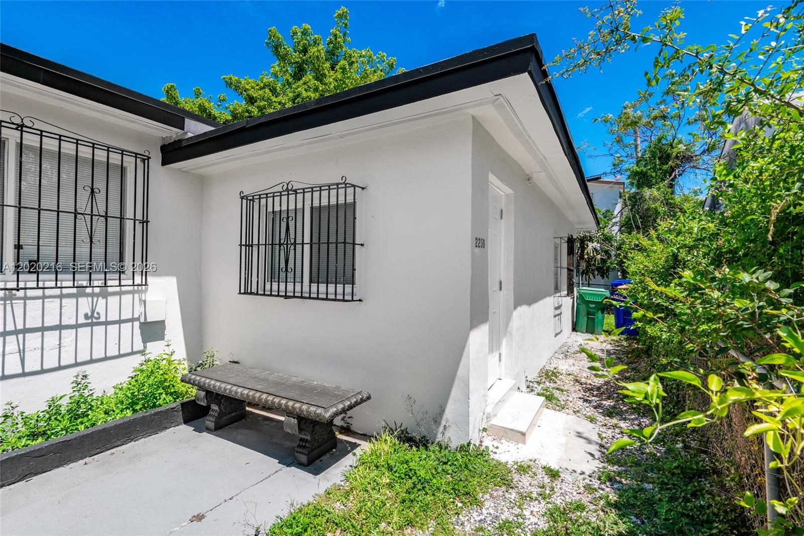 Property photo # 9