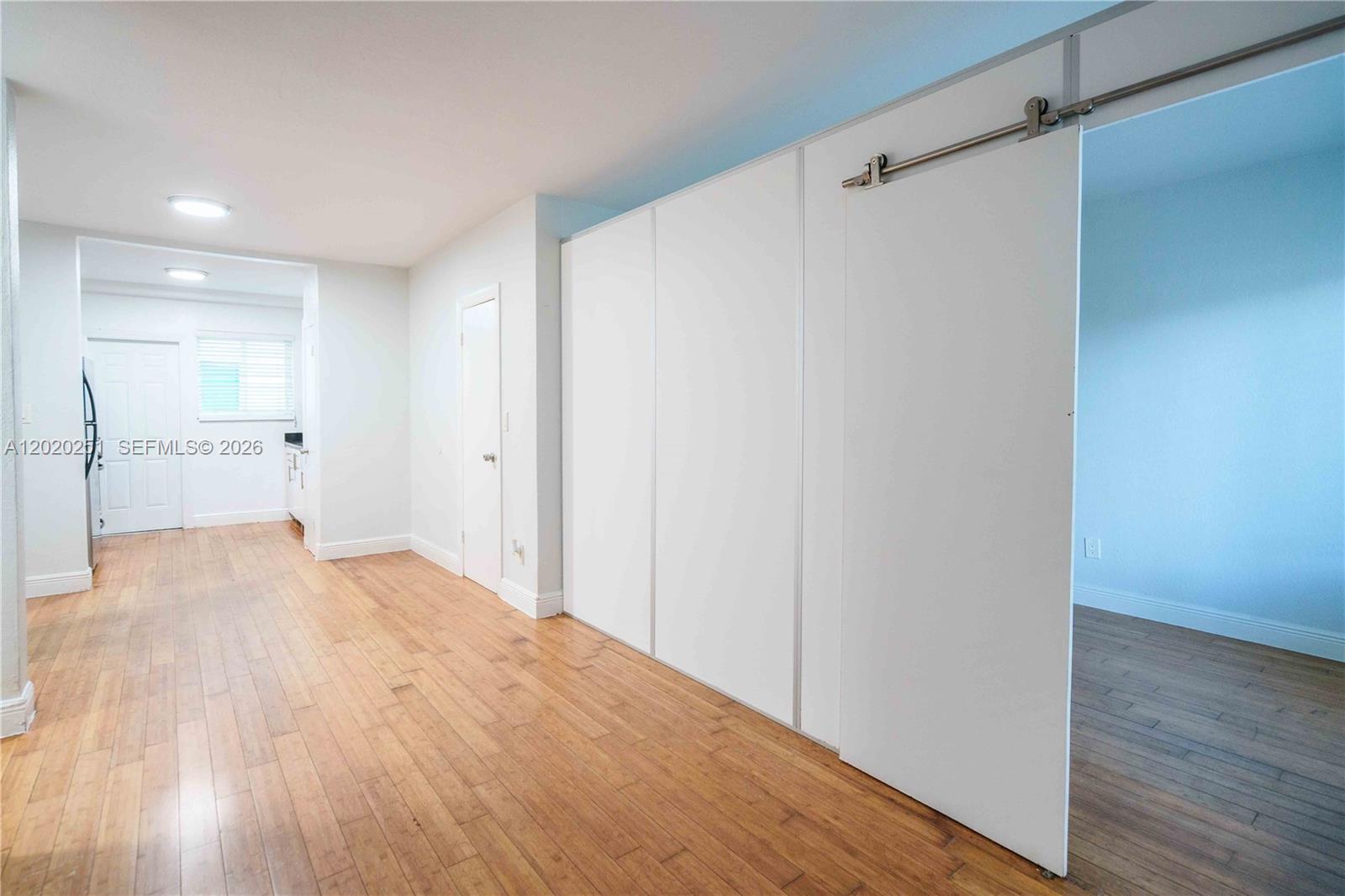 Property photo # 9