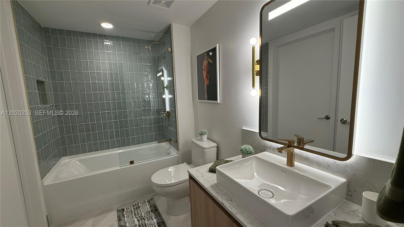 Property photo # 8