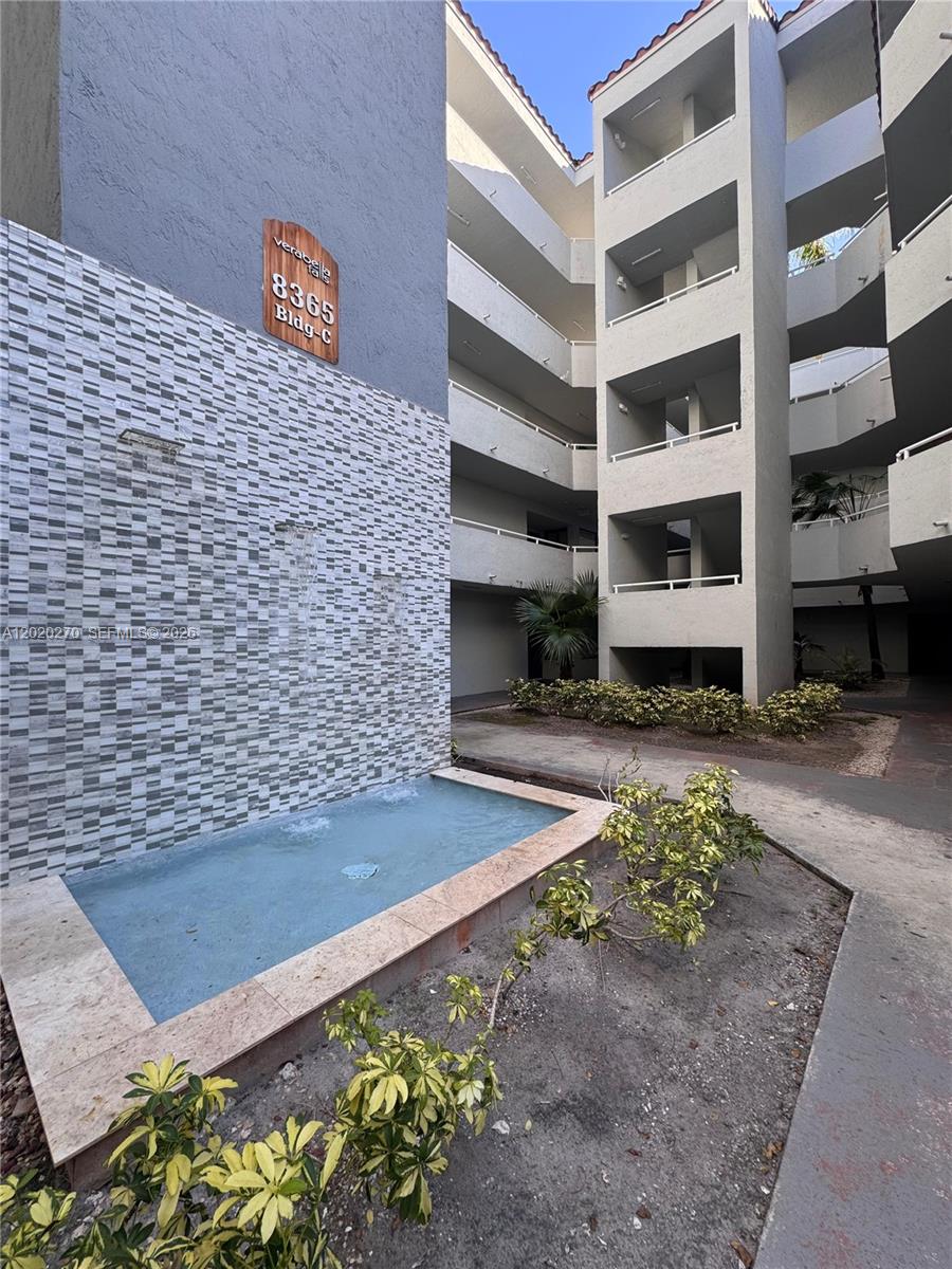 Verabella Falls Condo