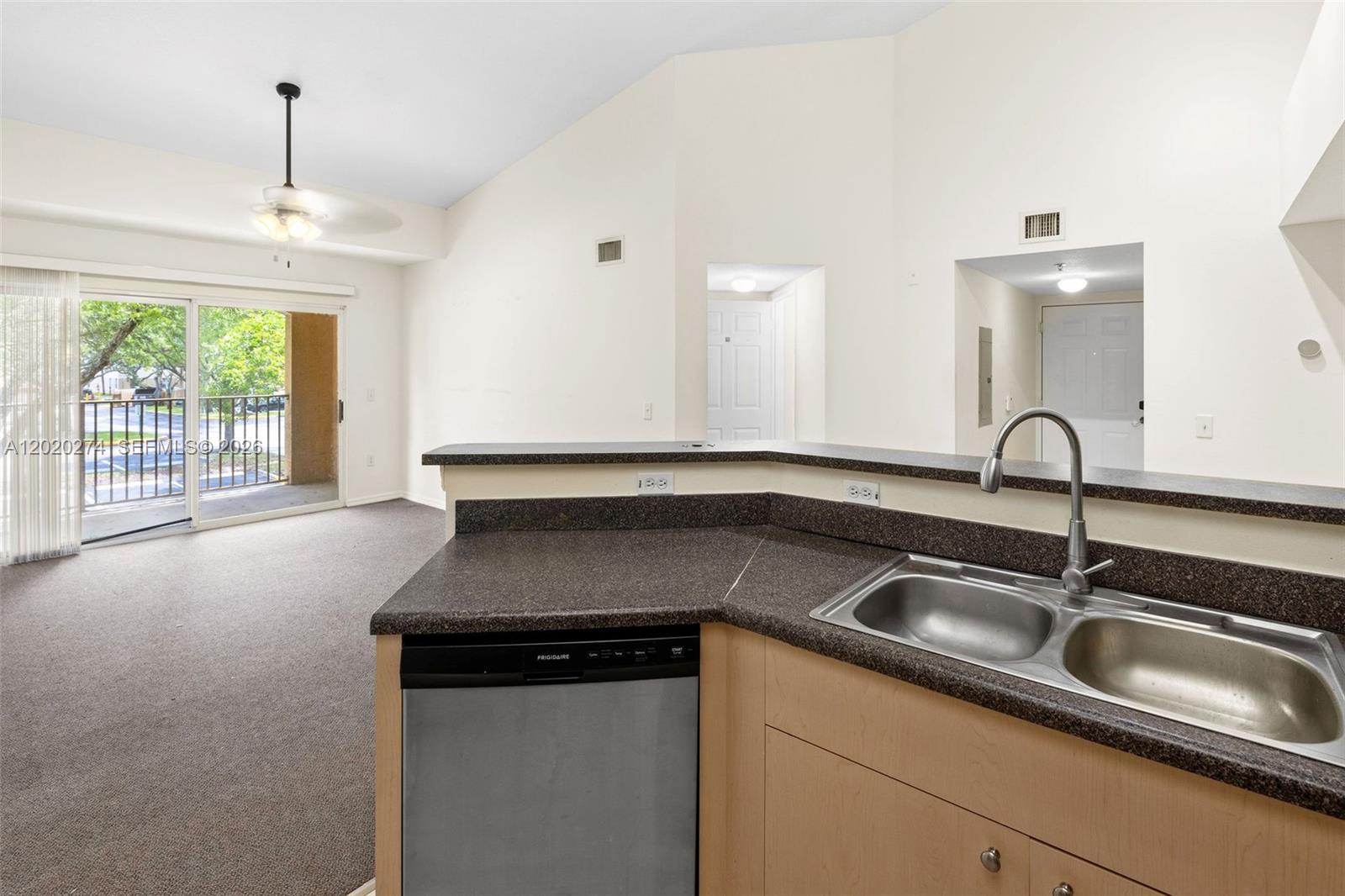 Property photo # 2