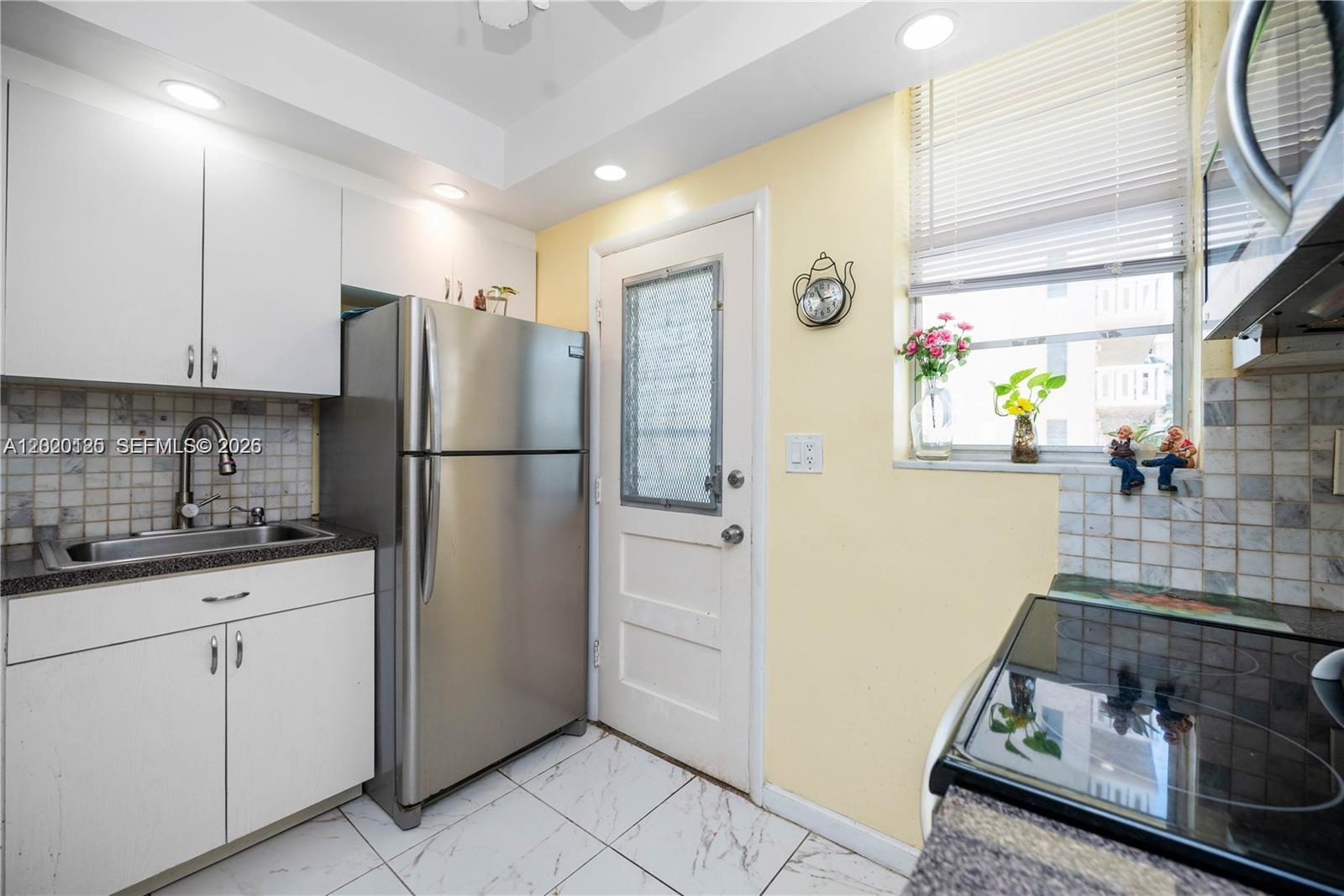 Property photo # 3
