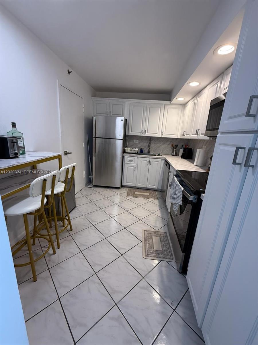 Property photo # 8