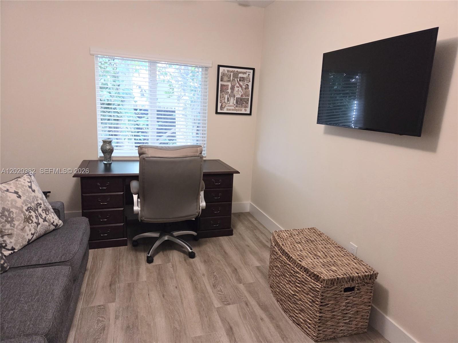 Property photo # 6