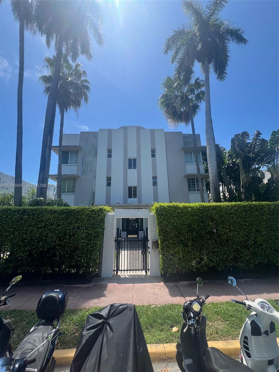 Euclid Condo
