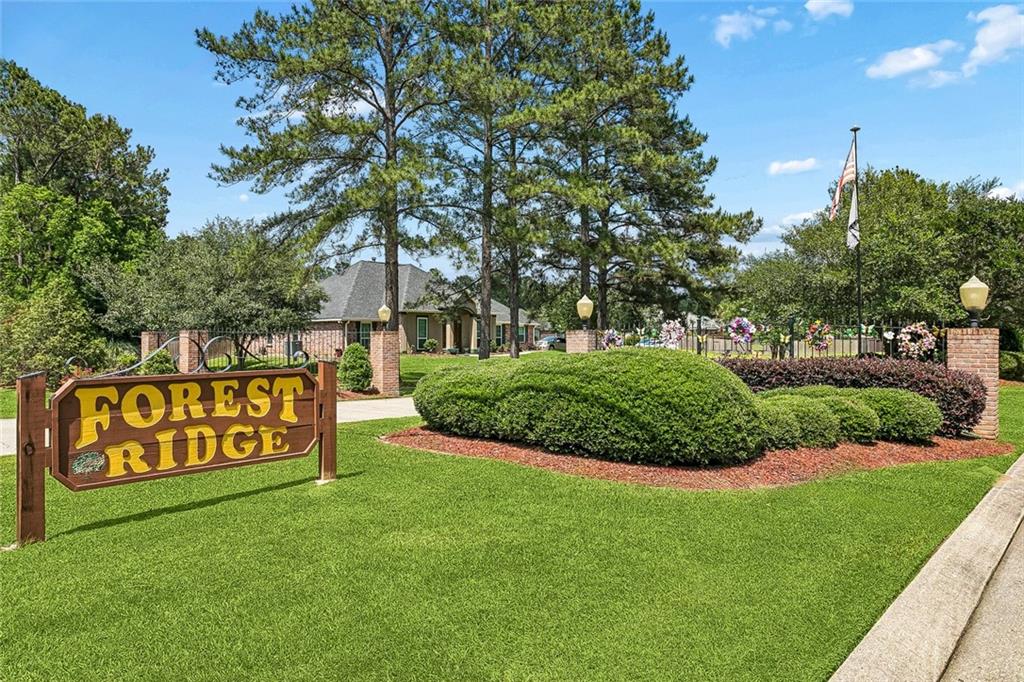 Homes for sale in Pearl River, LA | 1049 Forest Ridge Loop, Pearl River, LA 70452 | MLS# 2558077