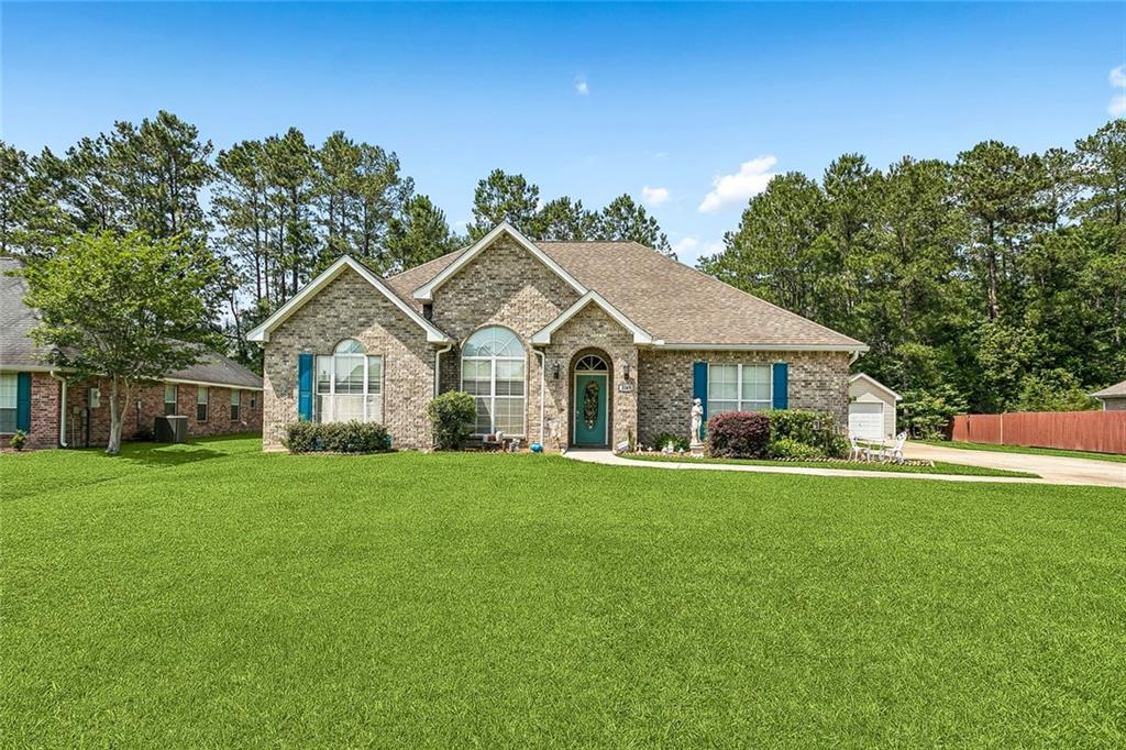 Homes for sale in Pearl River, LA | 1049 Forest Ridge Loop, Pearl River, LA 70452 | MLS# 2558077