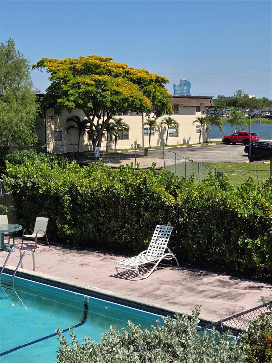 Property photo # 8