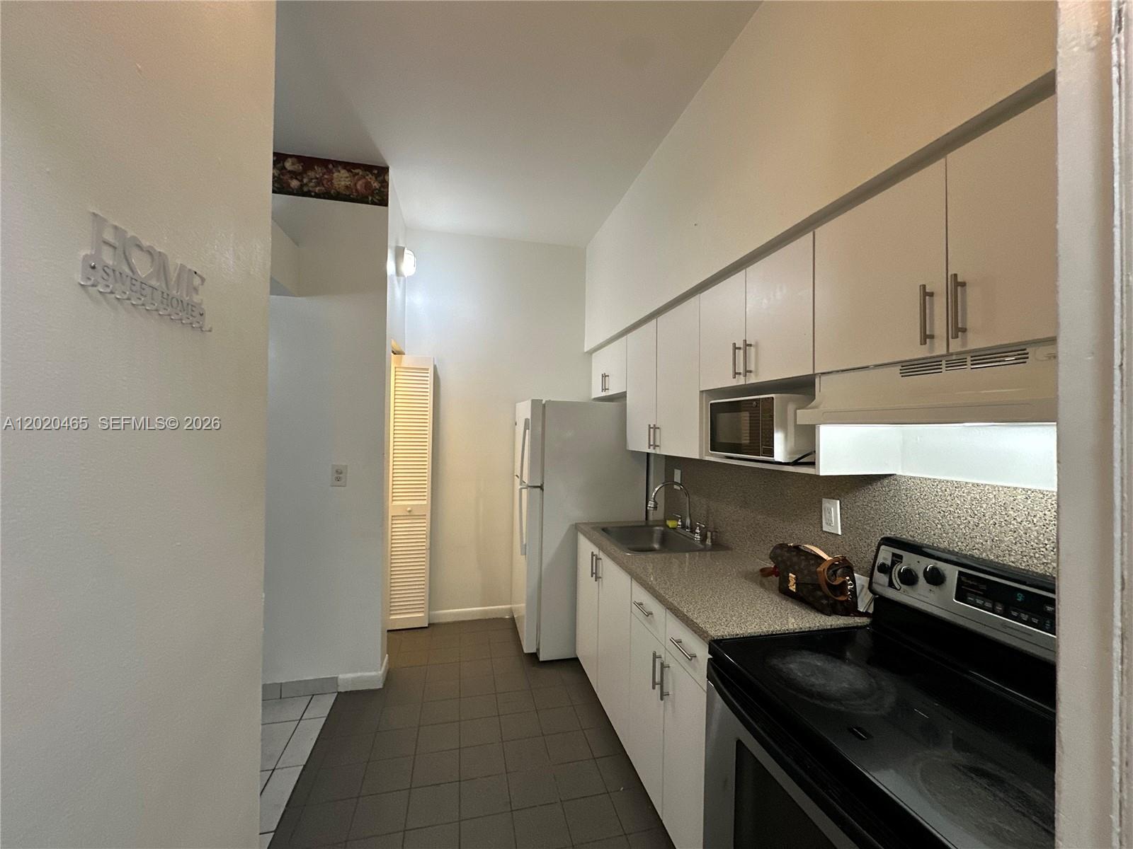 Property photo # 6