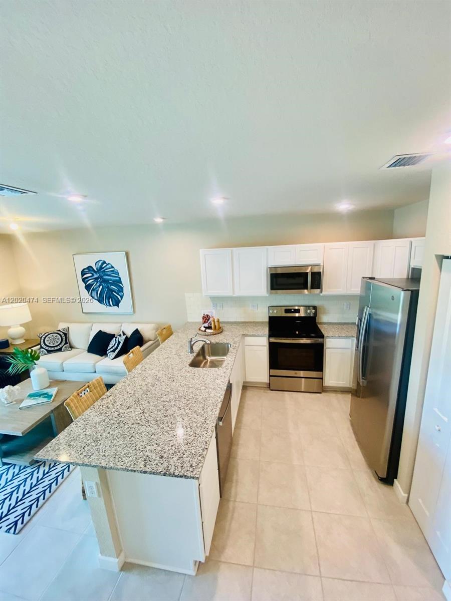 Property photo # 2