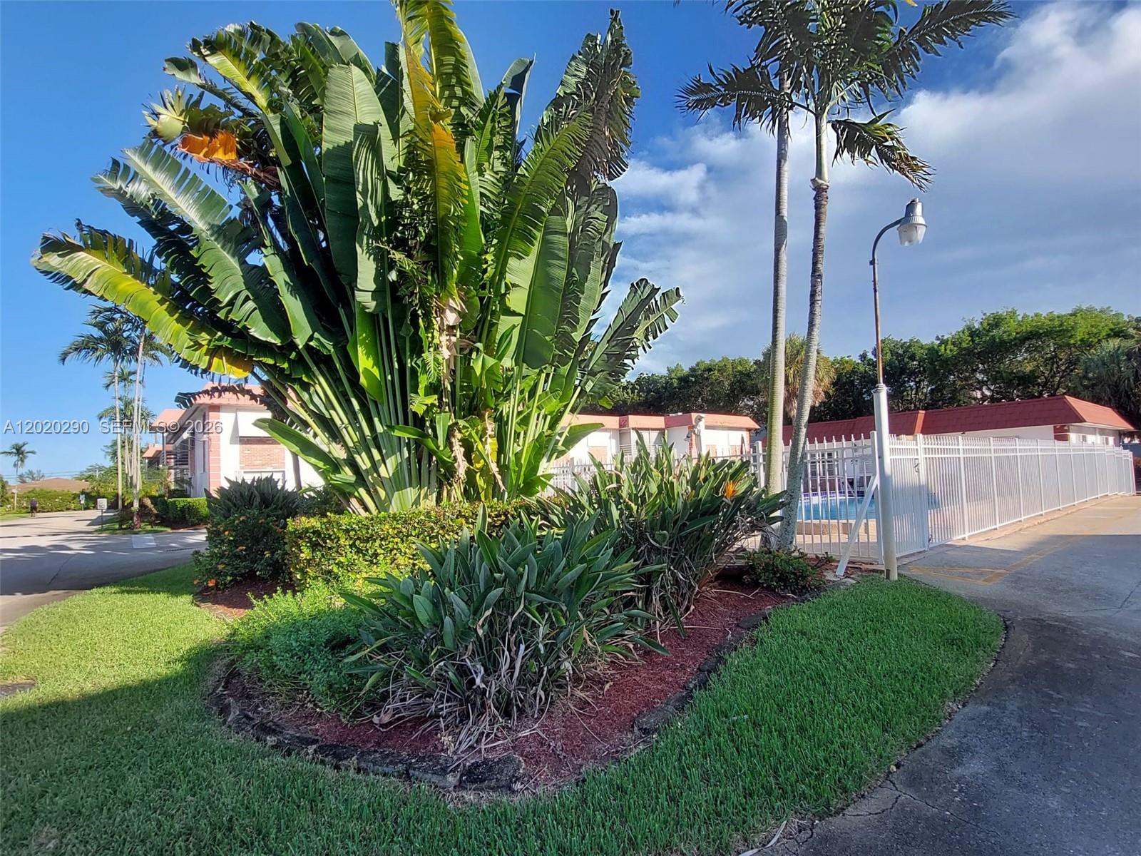 Property photo # 9