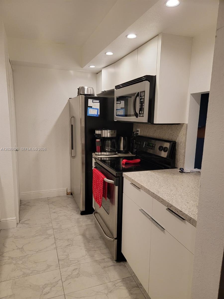 Property photo # 8