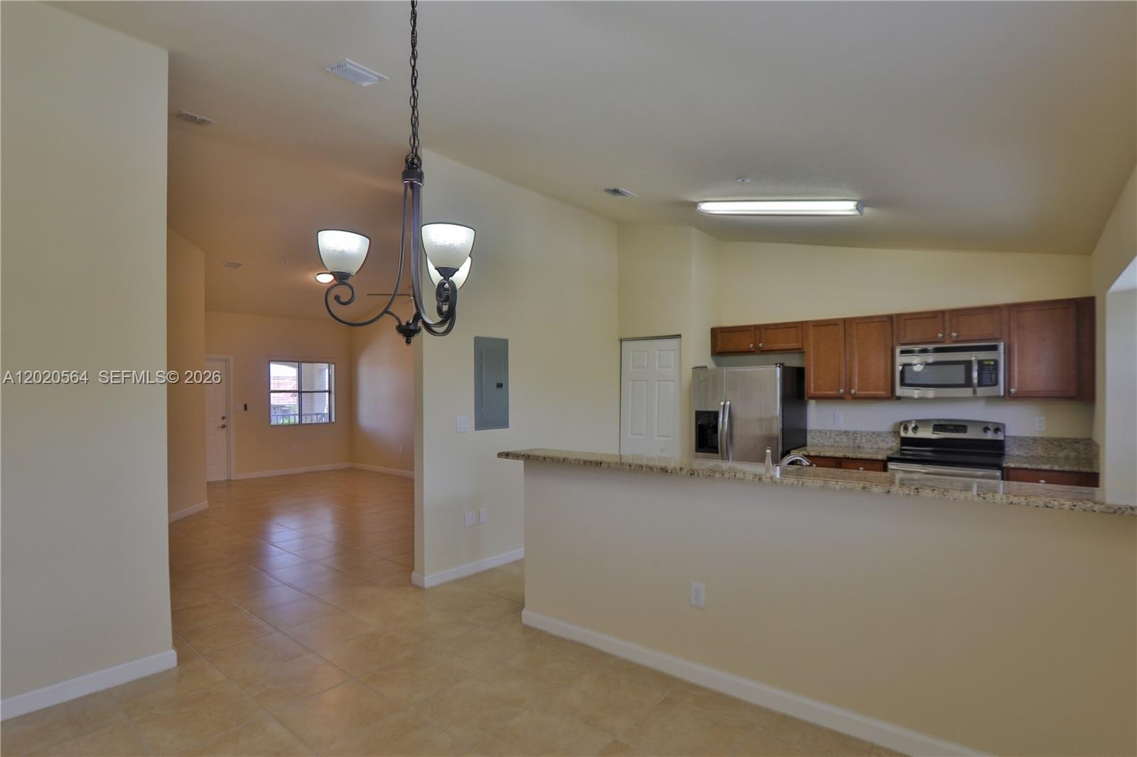 Property photo # 4