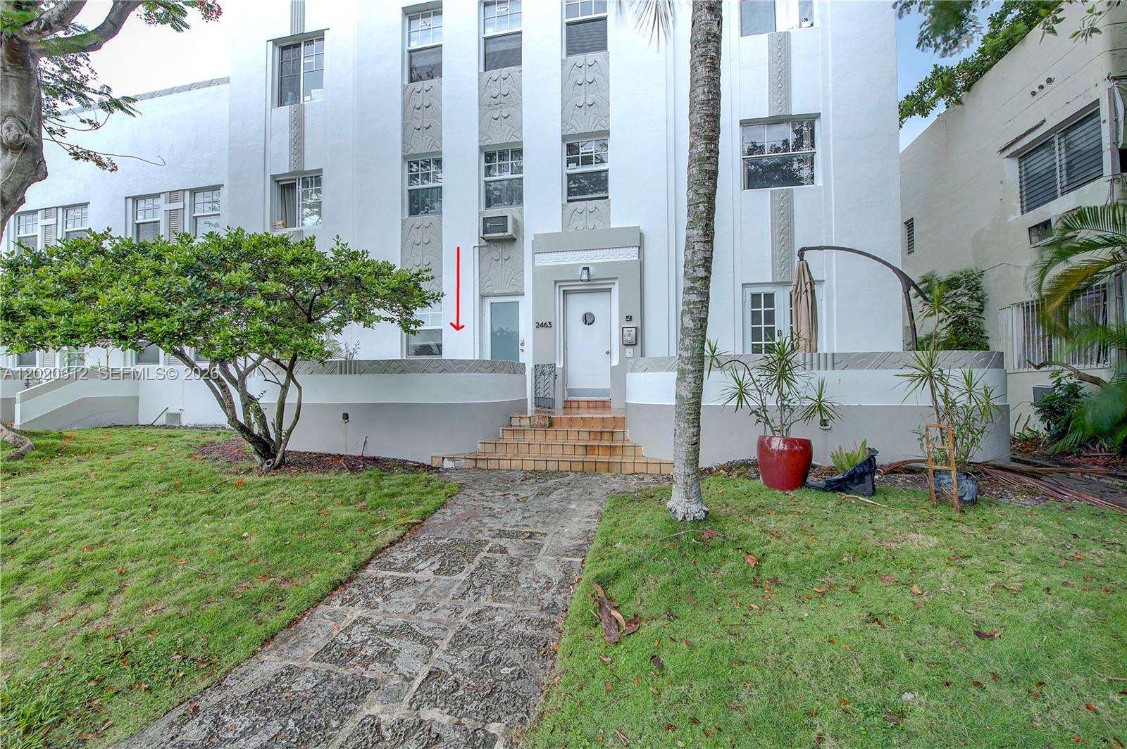 Property photo # 0