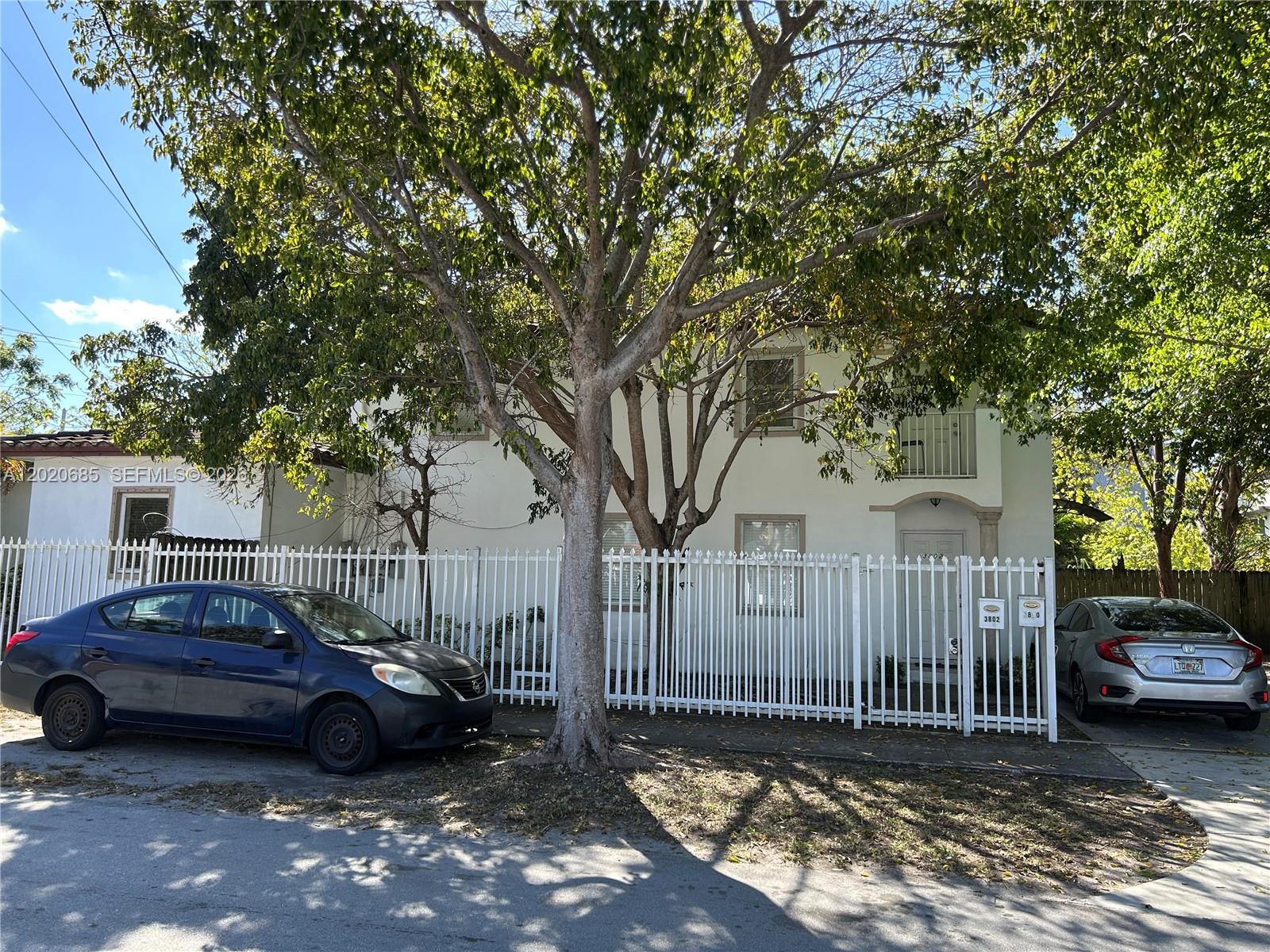 Property photo # 0