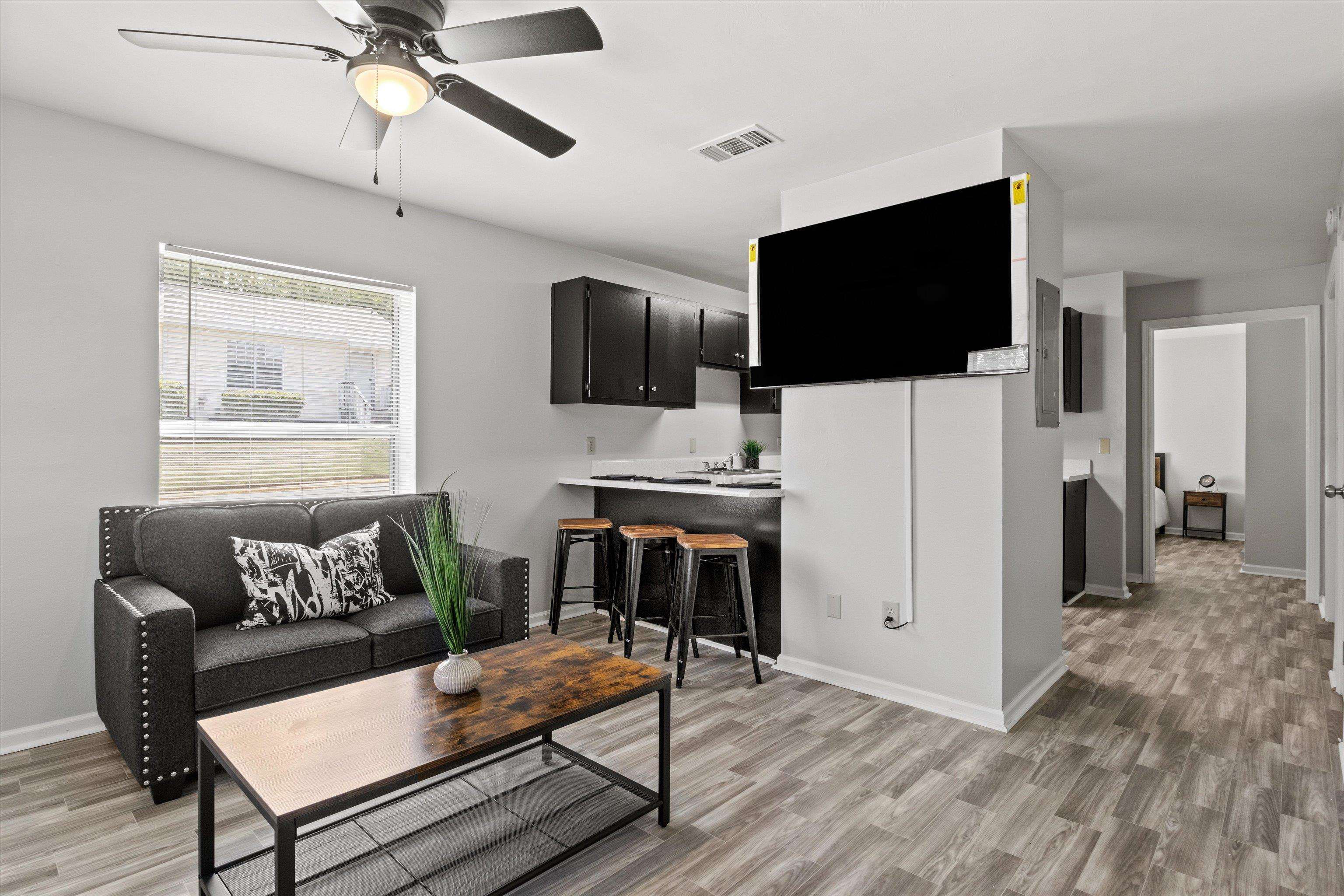 2114  Main St , Tallahassee, FL, 