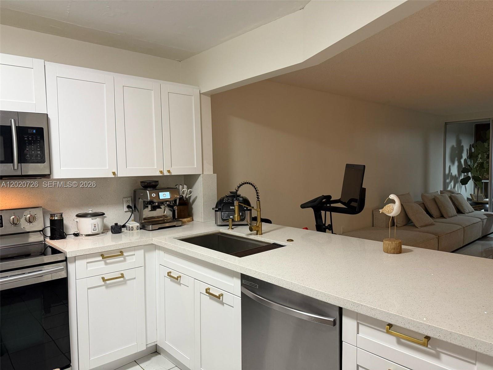 Property photo # 7