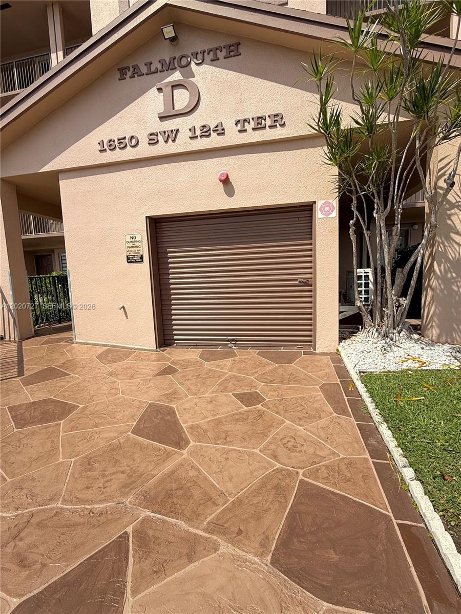 Property photo # 0