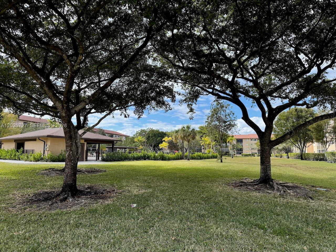 Property photo # 9