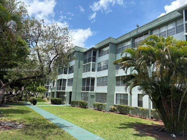 Watergate Condominium No