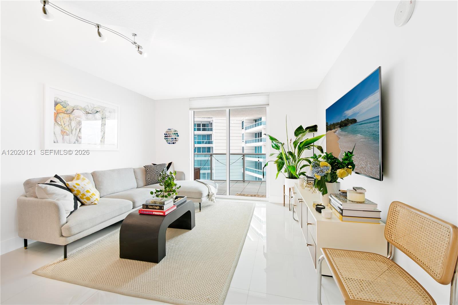 Property photo # 7