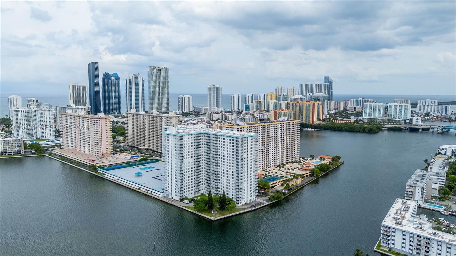 301 174 Unit 1503, Sunny Isles Beach, Florida 33160