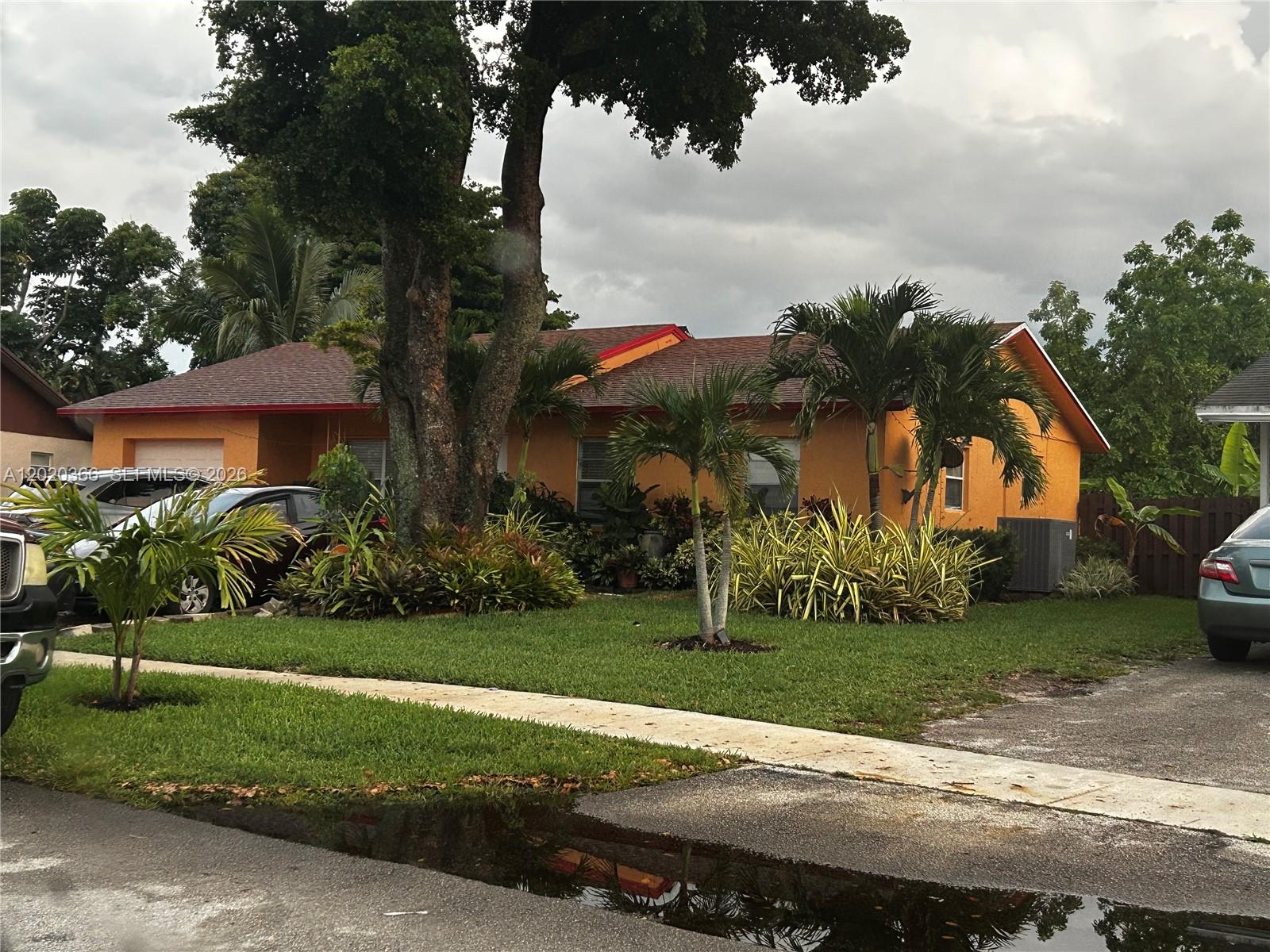North Lauderdale Village