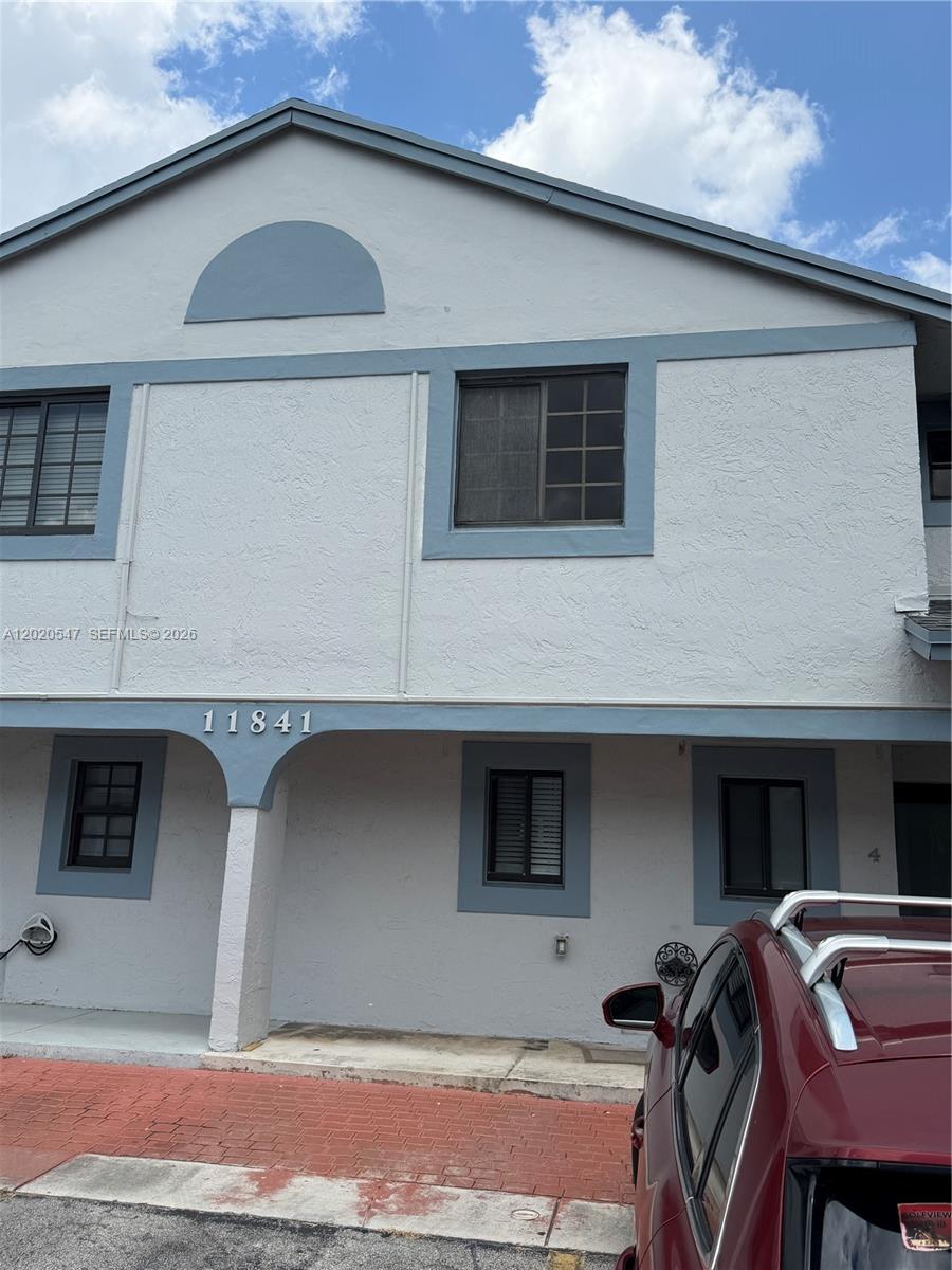 Property photo # 0