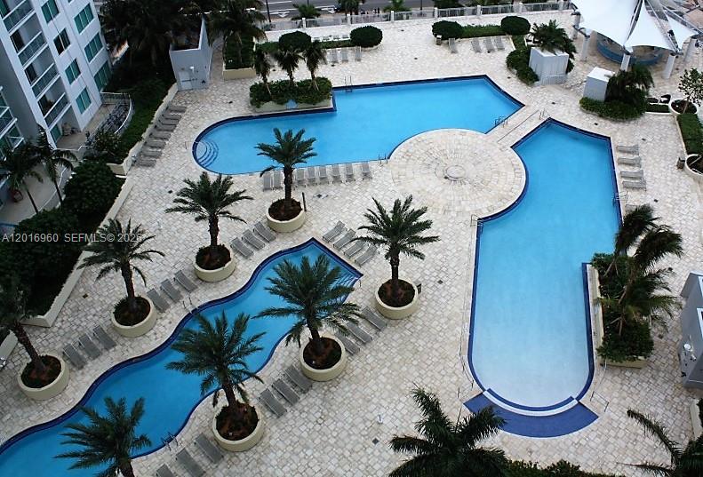 Vizcayne South Condo
