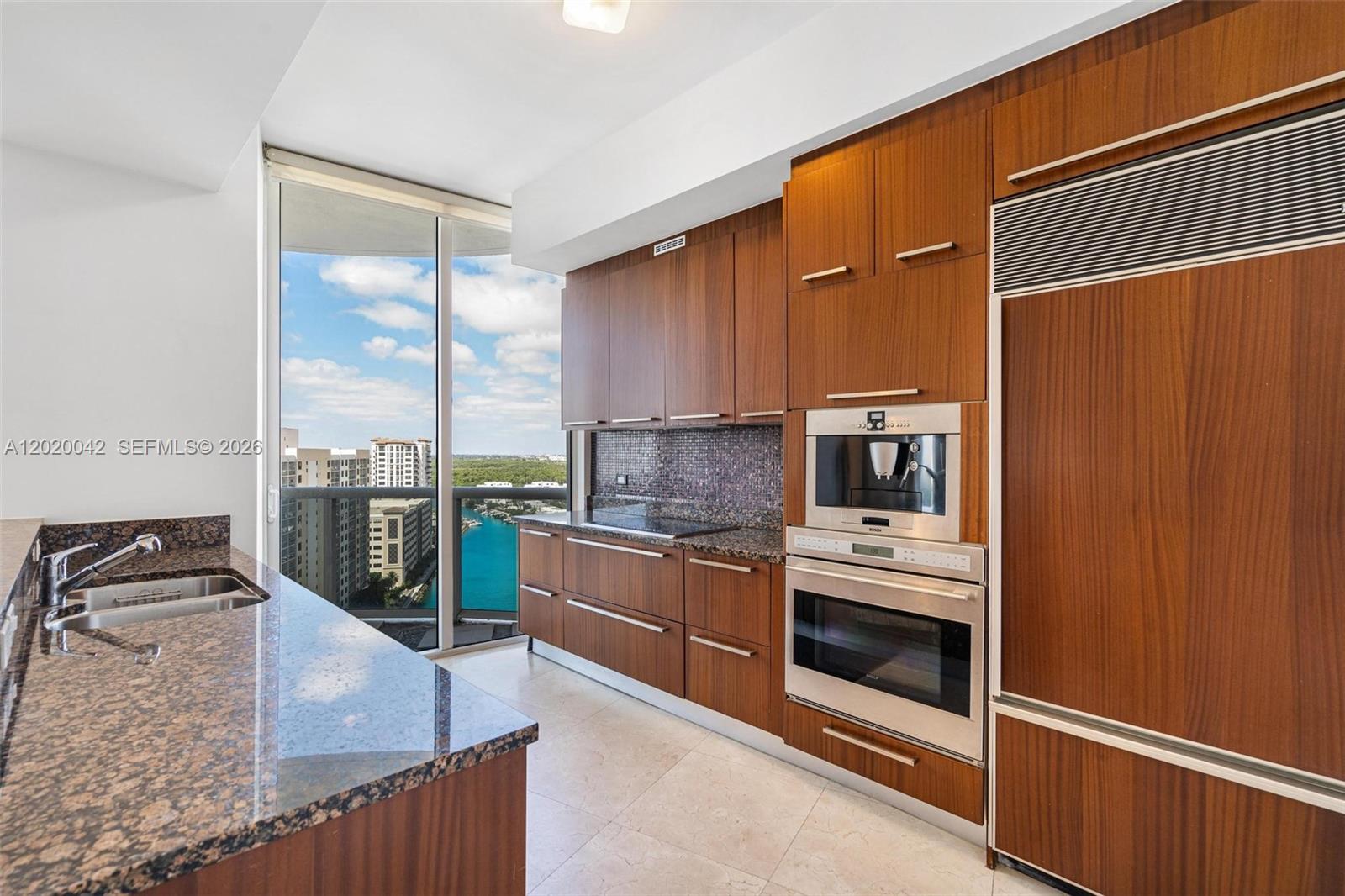 Property photo # 4