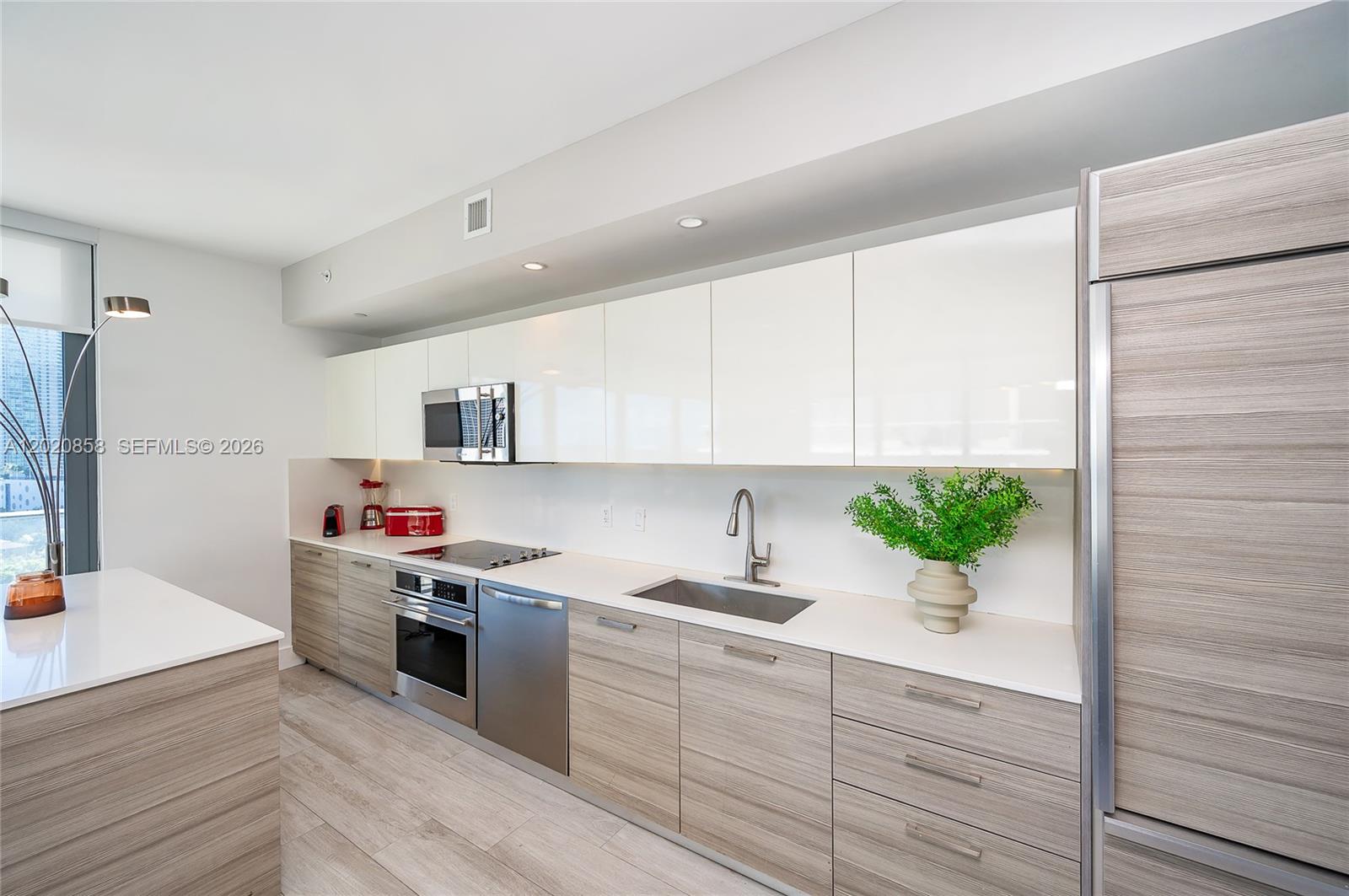 Property photo # 2
