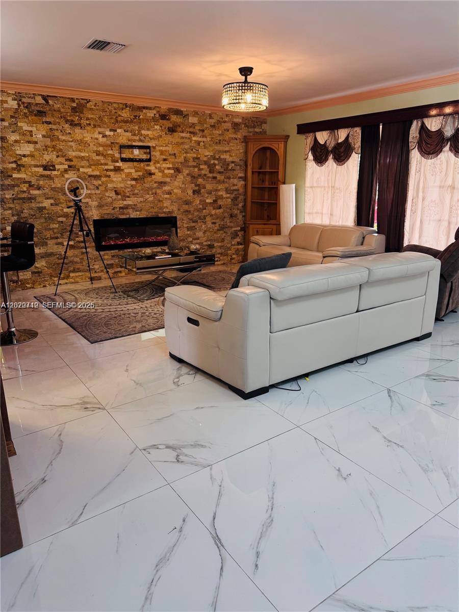 Property photo # 4
