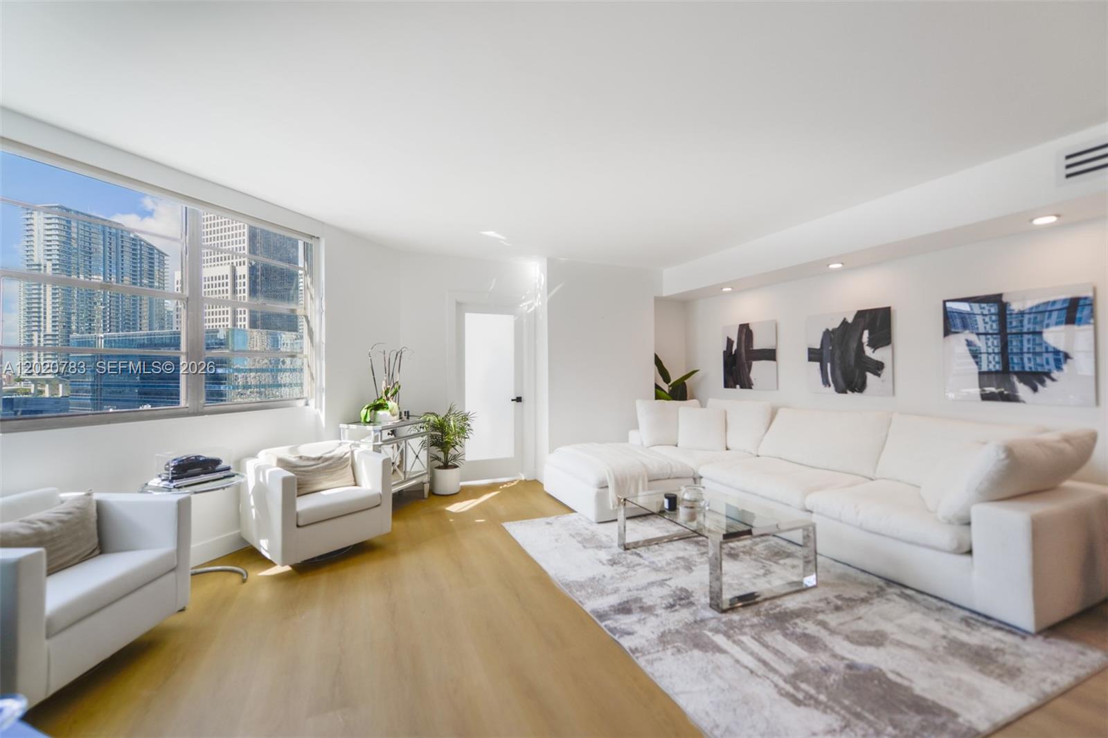 Property photo # 2