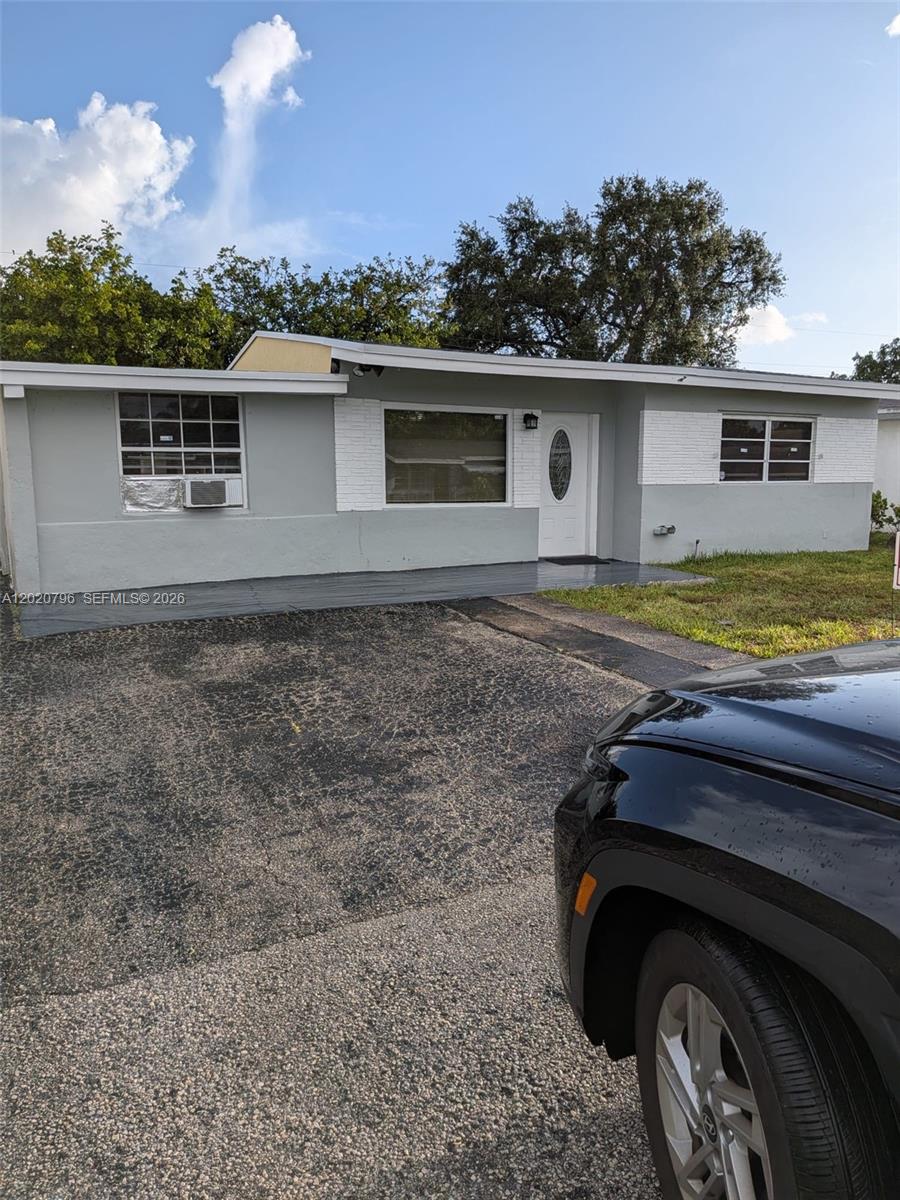 Property photo # 0