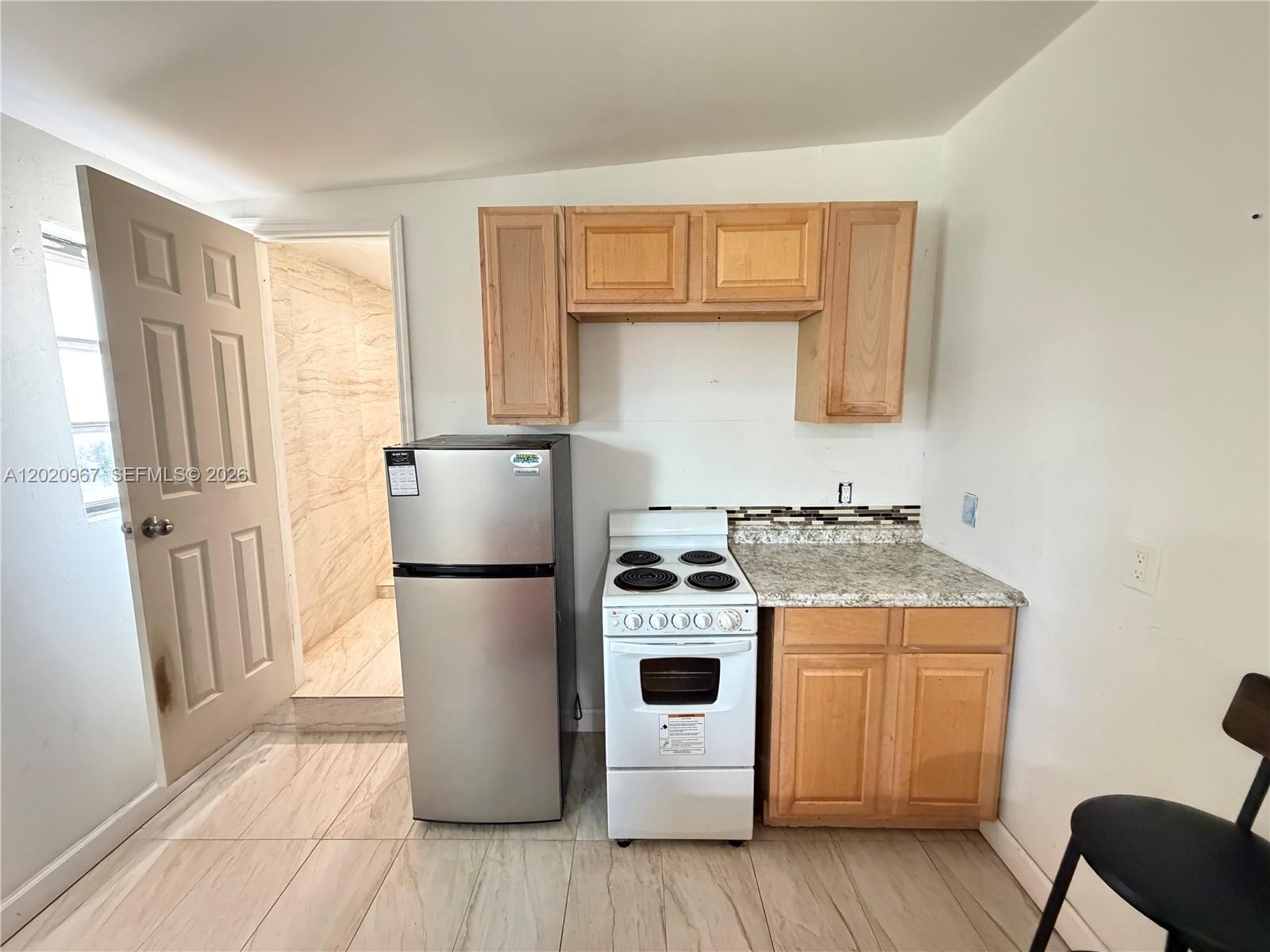 Property photo # 4
