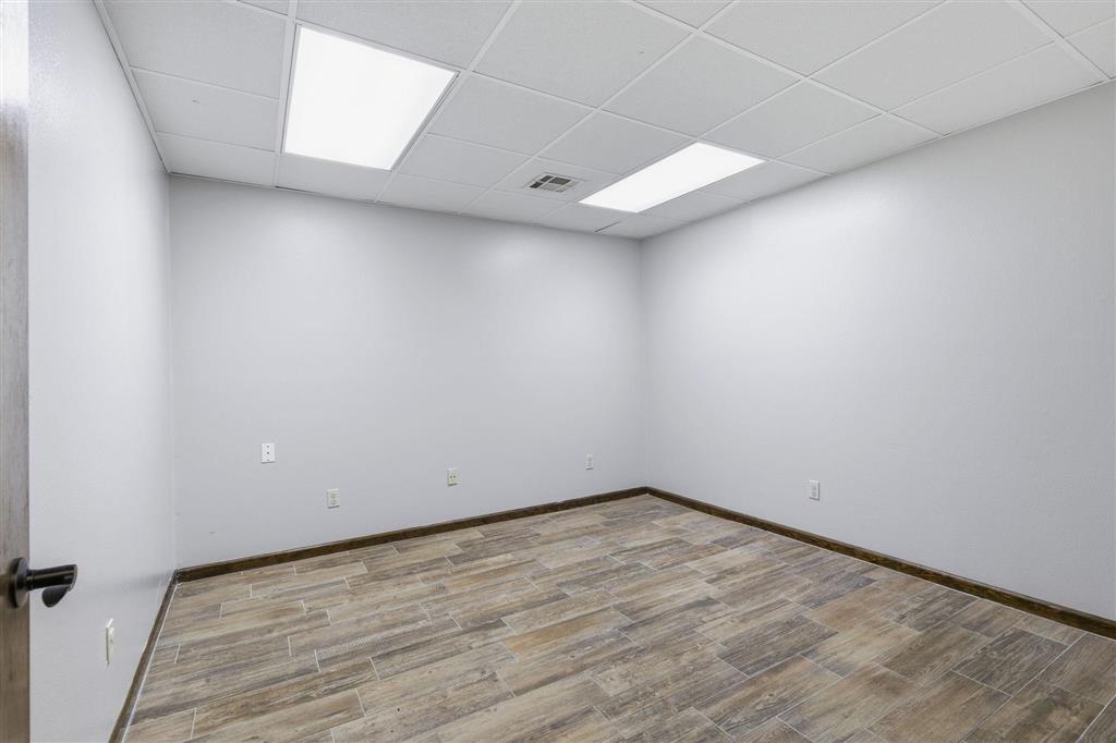 2500 Maplewood Drive 5-6 — photo 5
