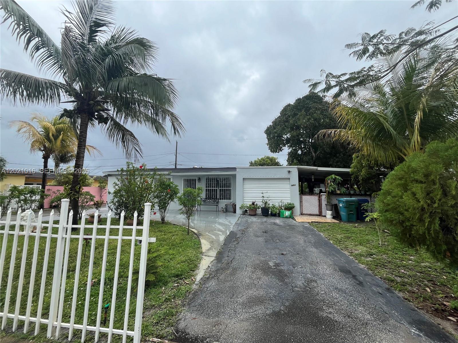 Carol City Red Road Manor