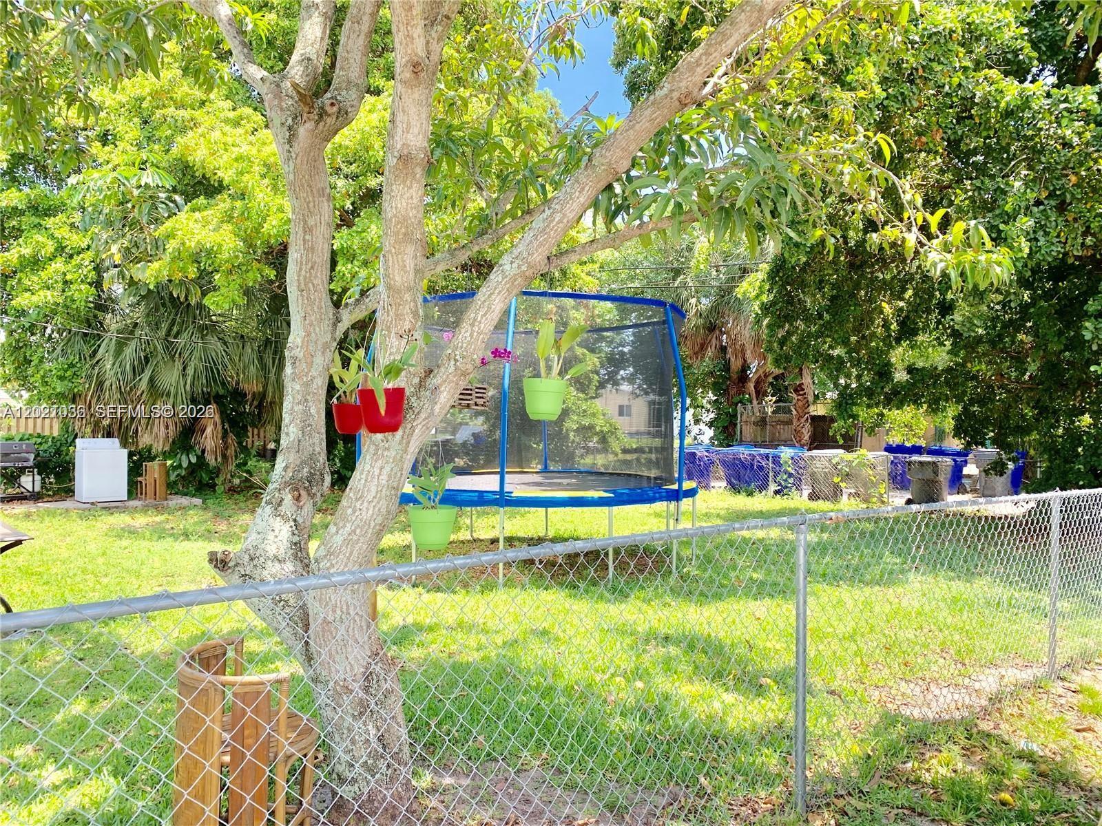 Property photo # 9