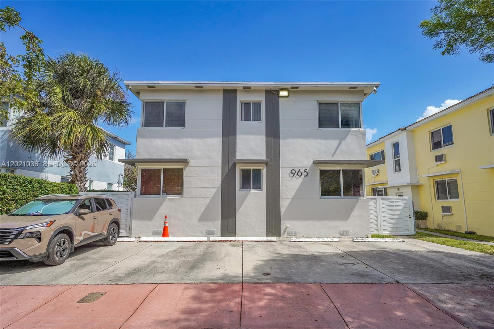 Property photo # 0