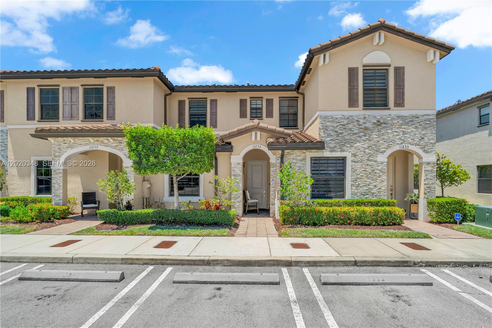 Homes for sale in Homestead, FL | 11235 Sw 249th St, Homestead, FL 33032 | MLS# A12020348