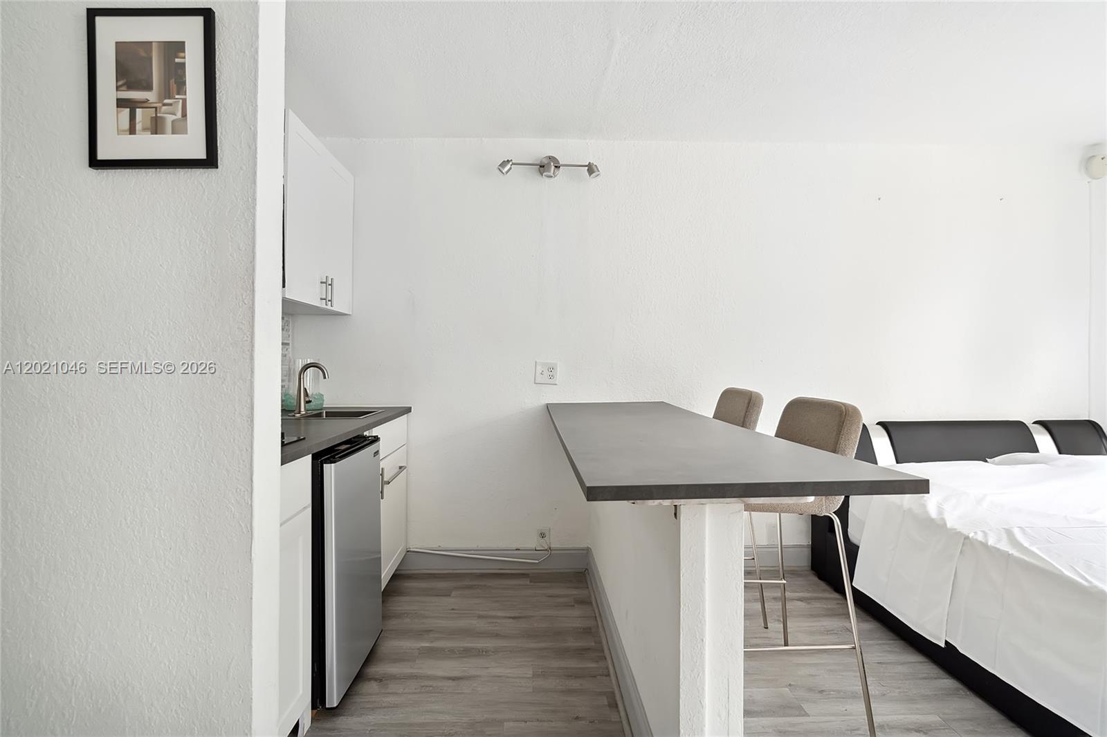Property photo # 6
