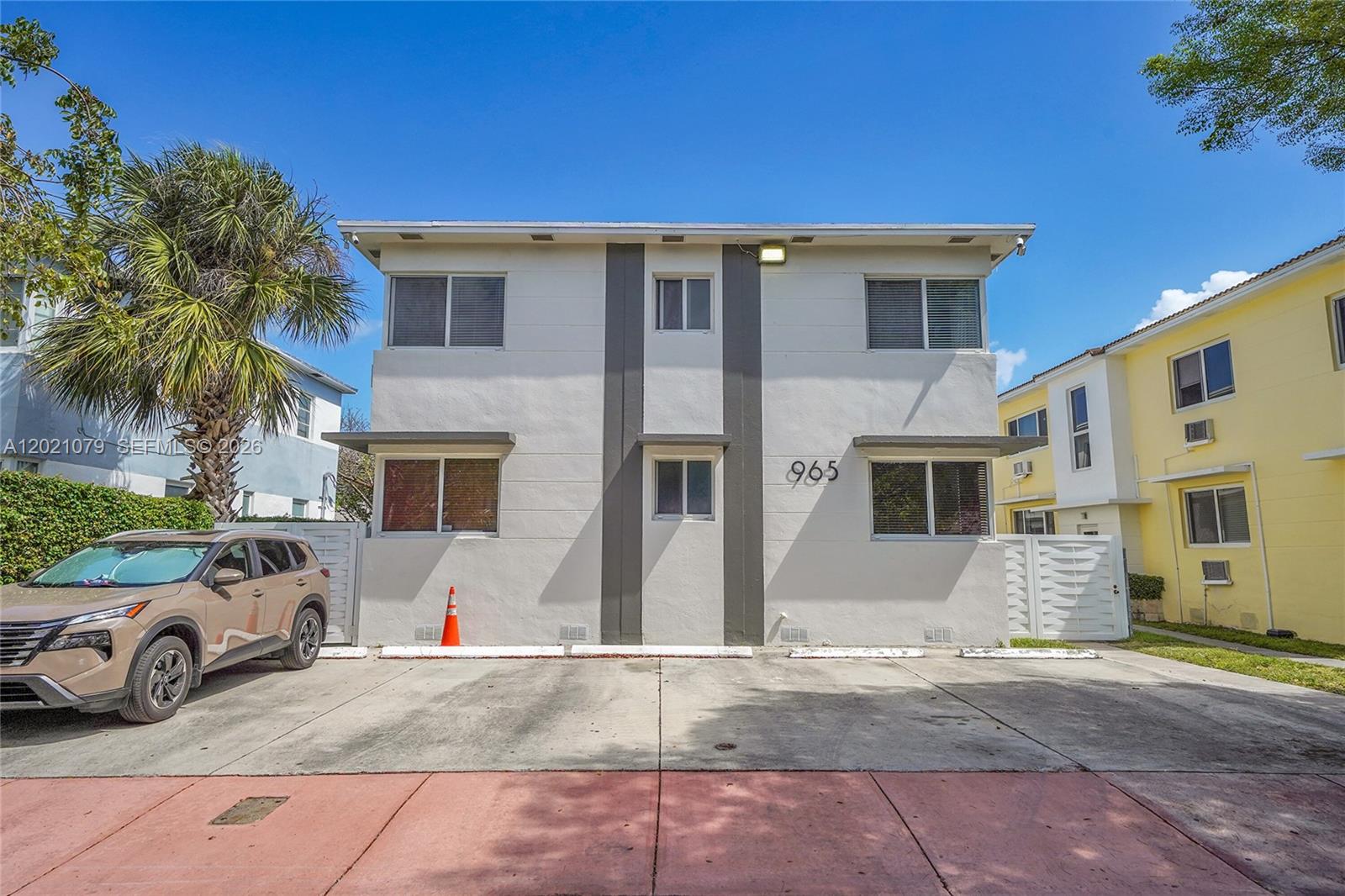 Property photo # 0