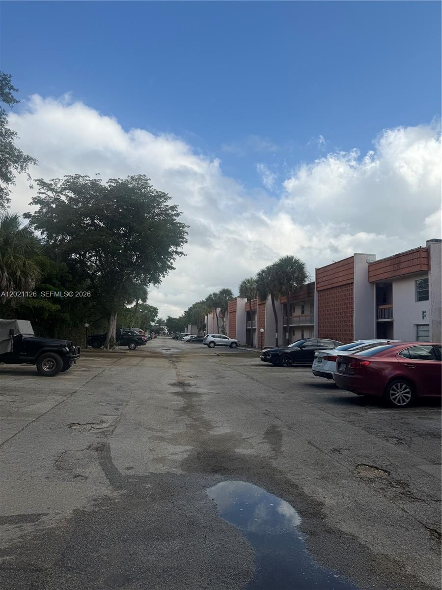 Property photo # 9