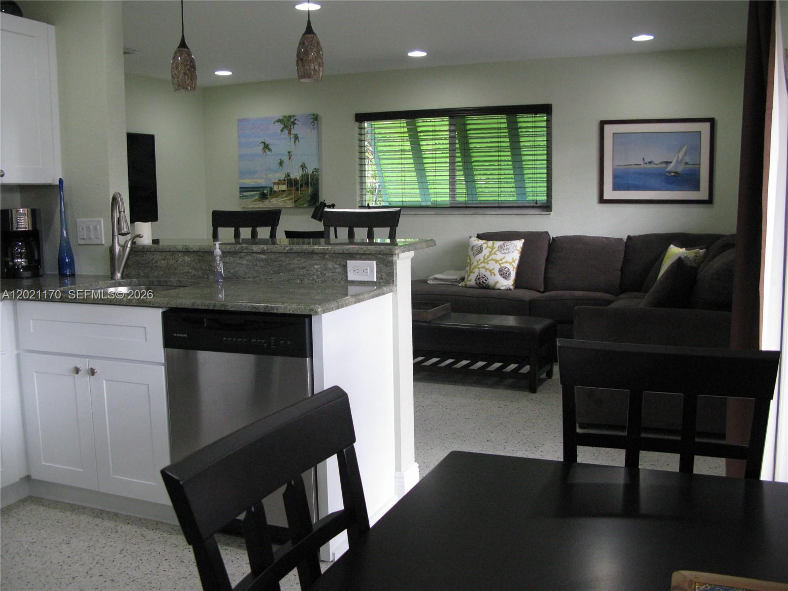 Property photo # 8
