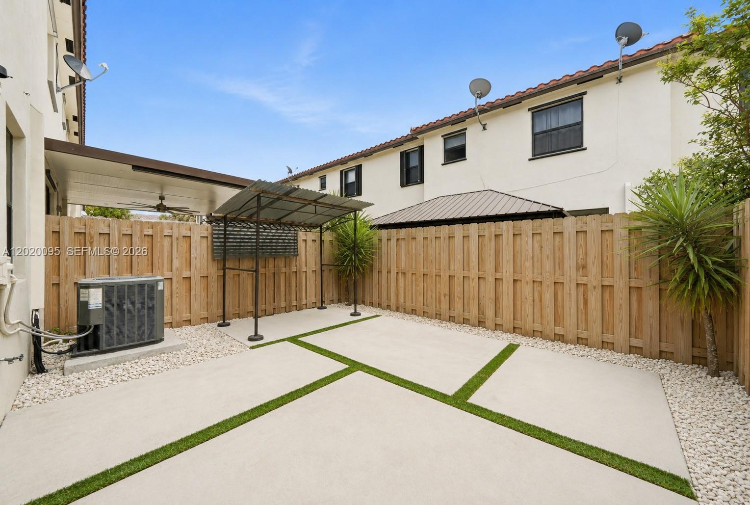 Property photo # 3