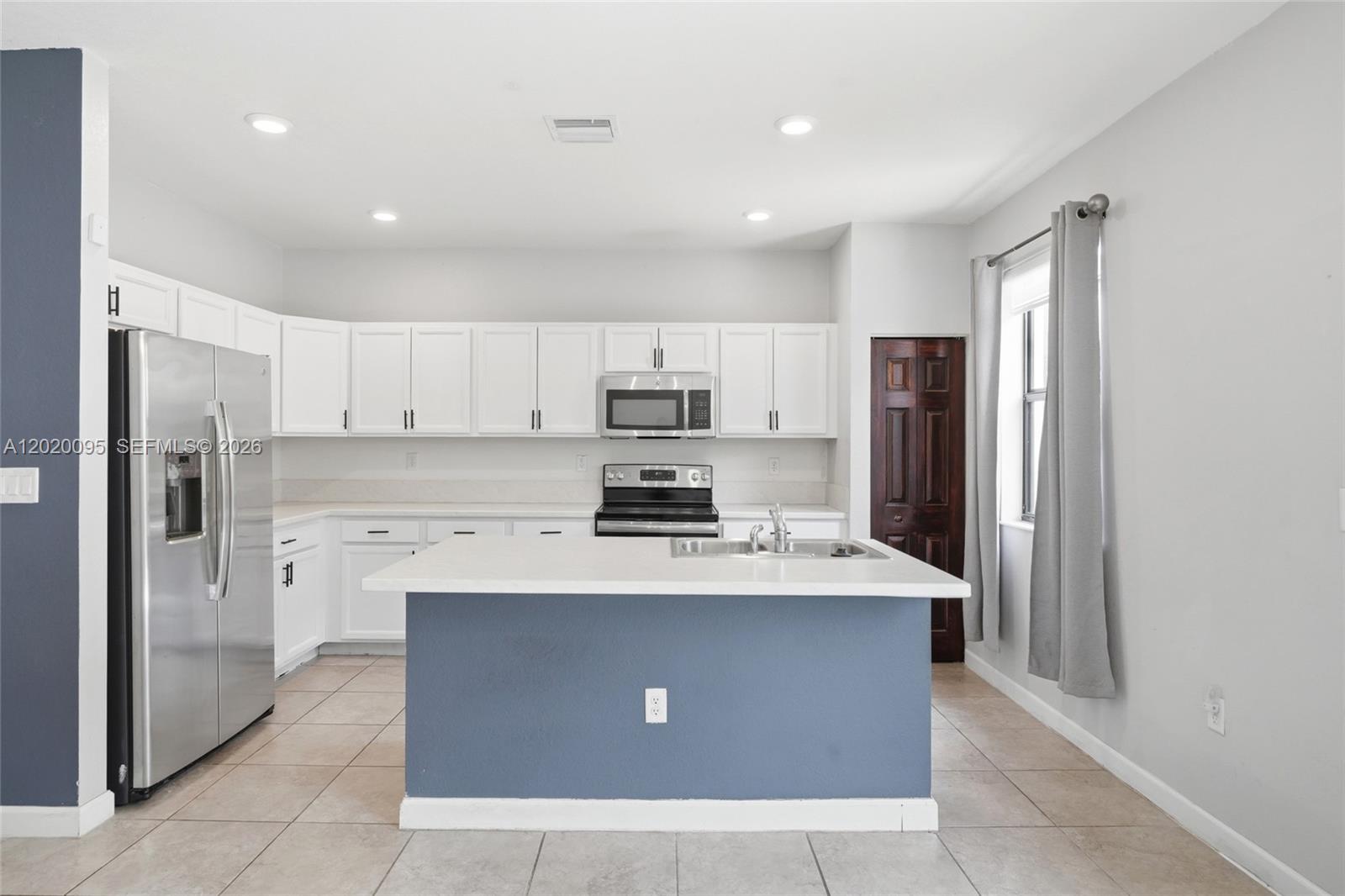 Property photo # 8